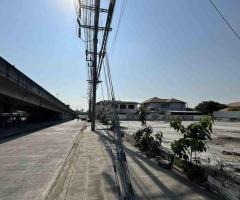 ????ขายที่ดินทำเลทองติดถนนลาดกระบัง เขตลาดกระบัง กทม. ใกล้สนามบินสุวรรณภูมิเพียง 10 นาที - Image 4
