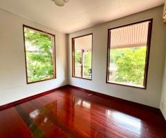 ขายบ้านเดี่ยว 84 ตร.ว. ริมทะเลสาป หมู่บ้านสัมมากร รามคำแหง 110 รามคำแหง 112 - Image 2