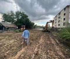 ขายที่ดินเปล่าในราคาประเมิน ถมแล้ว ขนาด 305 ตรว. ถนนร่มเกล้า ใกล้สนามบินสุวรรณภูมิ - Image 3