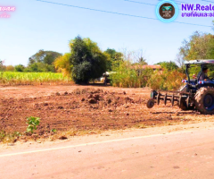 ขายที่ดิน 200 ตรว. ติดถนนลาดยาง ใกล้โนนไทย น้ำไฟพร้อม เพียง 3.7 แสน - Image 4